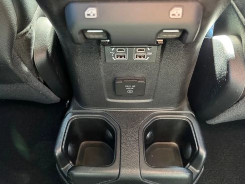 Used 2020 Jeep Gladiator Rubicon AWD/4WD image 21