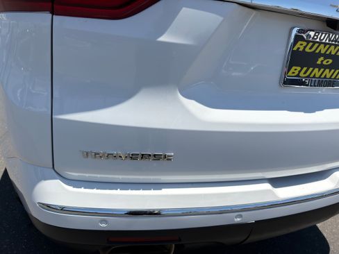 Used 2019 Chevrolet Traverse Premier w/ Driver Confidence II Package FWD image 42