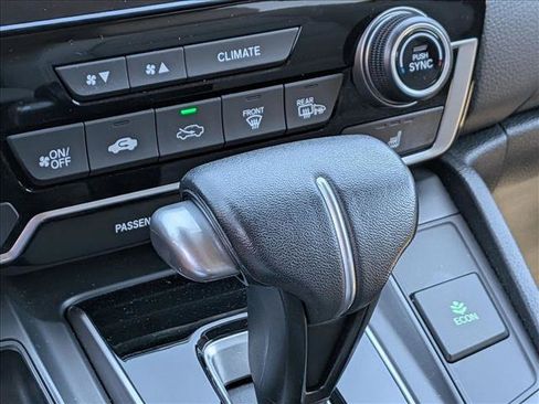 Used 2018 Honda CR-V Touring image 12