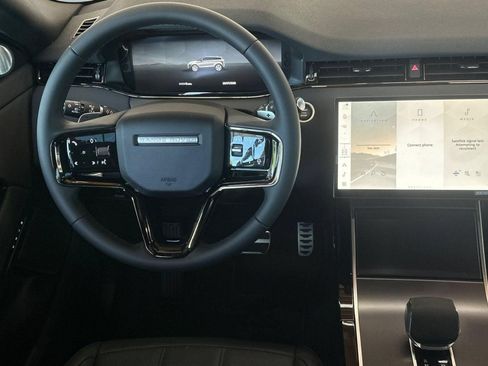 New 2026 Land Rover Range Rover Evoque Dynamic SE AWD/4WD image 15