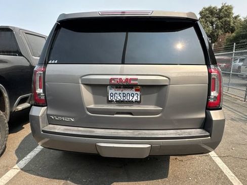 Used 2019 GMC Yukon SLT w/ Premium Edition AWD/4WD image 6