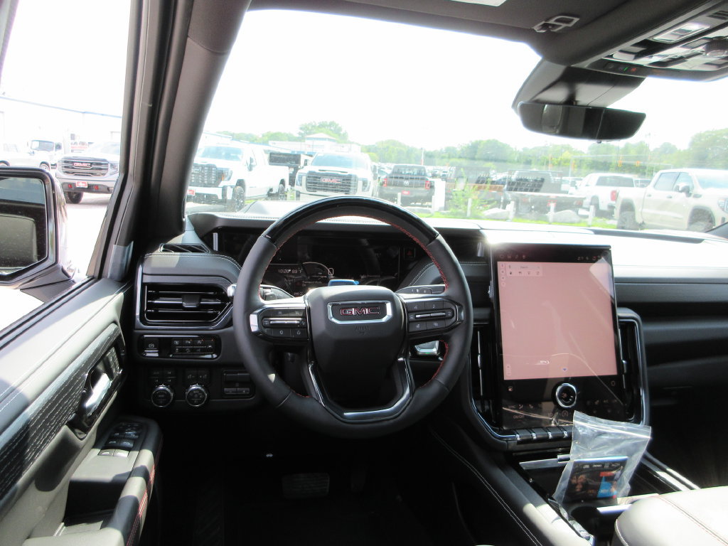 New 2026 GMC Yukon XL AT4 Ultimate AWD/4WD image 13