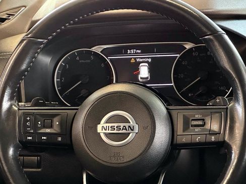 Used 2021 Nissan Rogue SV w/ Premium Package AWD/4WD image 18