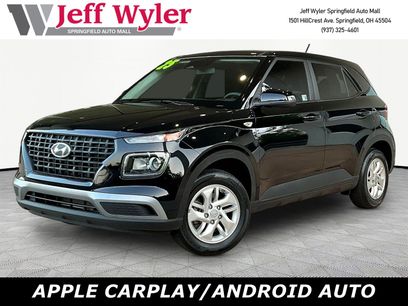 Used 2025 Hyundai Venue SE