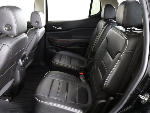 Used 2021 GMC Acadia Denali w/ Denali Technology Package image 41