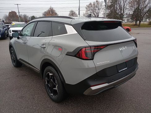 New 2026 Kia Sportage EX image 5