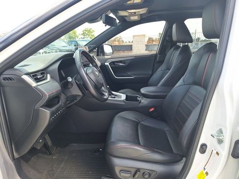 Used 2024 Toyota RAV4 XSE w/ Premium Package image 10