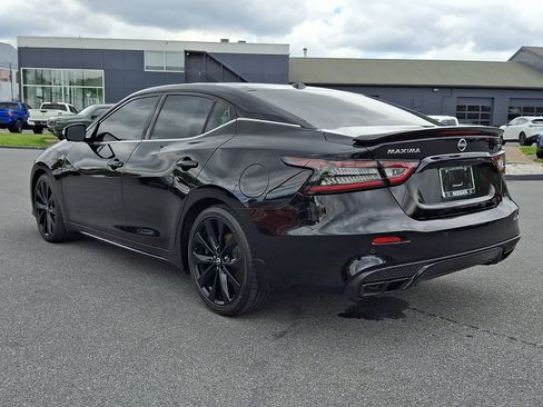 Used 2023 Nissan Maxima SR w/ Sport Mat Group FWD image 6