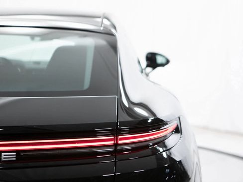 New 2026 Porsche Panamera 4 image 37