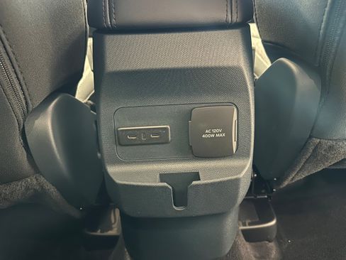 New 2025 Ford Maverick XLT w/ XLT Luxury Package image 47