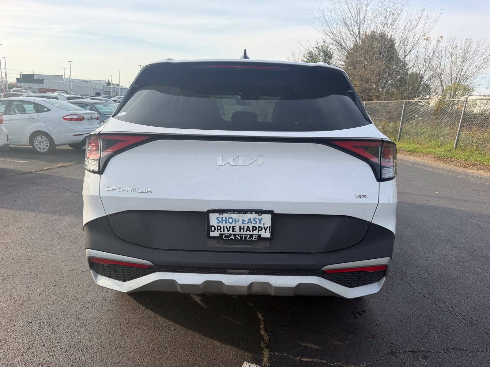 Used 2024 Kia Sportage EX AWD/4WD image 7