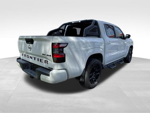 Certified 2023 Nissan Frontier SV w/ Midnight Edition Package AWD/4WD image 4