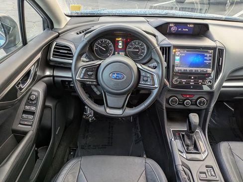 Used 2017 Subaru Impreza 2.0i Limited image 16