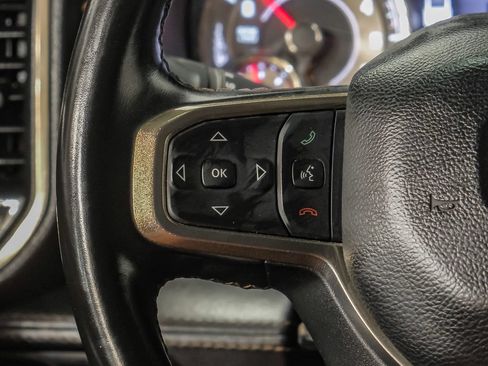 Used 2022 RAM 1500 Limited AWD/4WD image 16