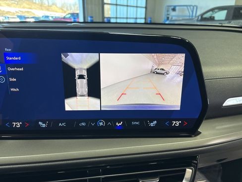 New 2026 Chevrolet Traverse LT w/ Sun and Wheel Package image 25