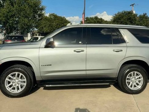 Certified 2024 Chevrolet Tahoe LT w/ Luxury Package AWD/4WD image 5