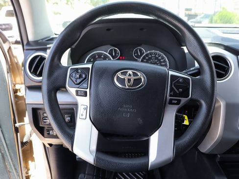 Used 2017 Toyota Tundra SR5 w/ SR5 Upgrade Package RWD image 20