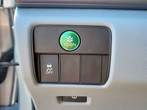 Used 2014 Honda Accord LX image 30