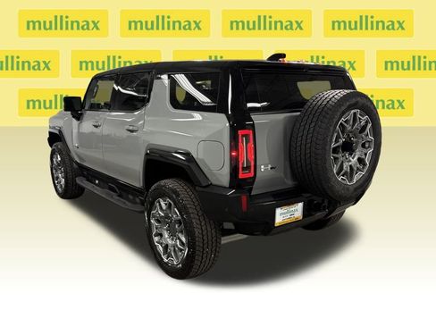 New 2026 GMC Hummer EV SUV image 16