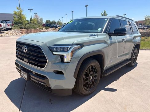 Used 2025 Toyota Sequoia Limited w/ Tow Technology Package AWD/4WD image 3