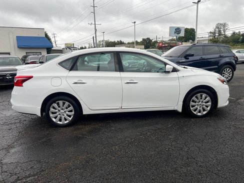Used 2019 Nissan Sentra S w/ Exterior Package FWD image 7