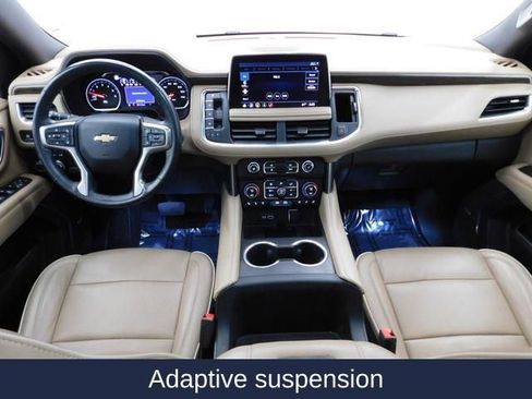 Used 2021 Chevrolet Suburban Premier w/ Premium Package image 29