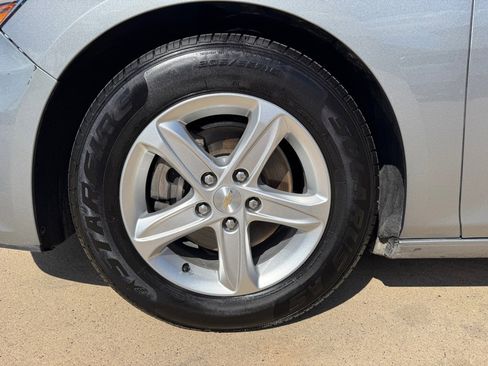 Used 2023 Chevrolet Malibu LS image 13
