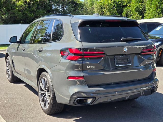 Used 2025 BMW X5 xDrive40i w/ M Sport Package AWD/4WD image 7