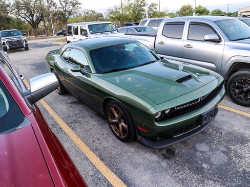 Used 2021 Dodge Challenger GT w/ Performance Handling Group image 7