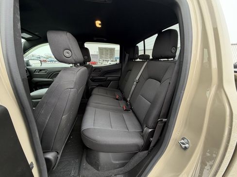 Used 2024 Chevrolet Colorado Trail Boss w/ Technology Package image 13