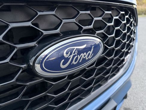 Used 2019 Ford Edge ST w/ Convenience Package image 16