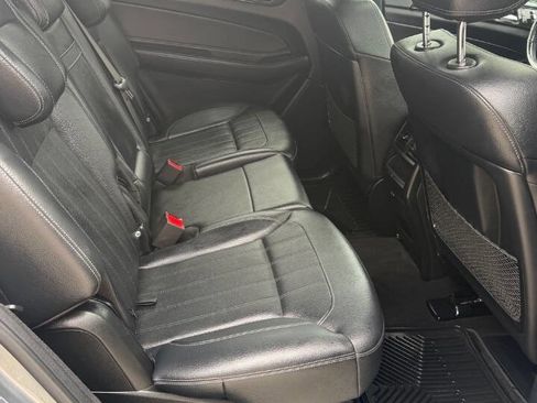 Used 2017 Mercedes-Benz GLS 450 4MATIC image 12
