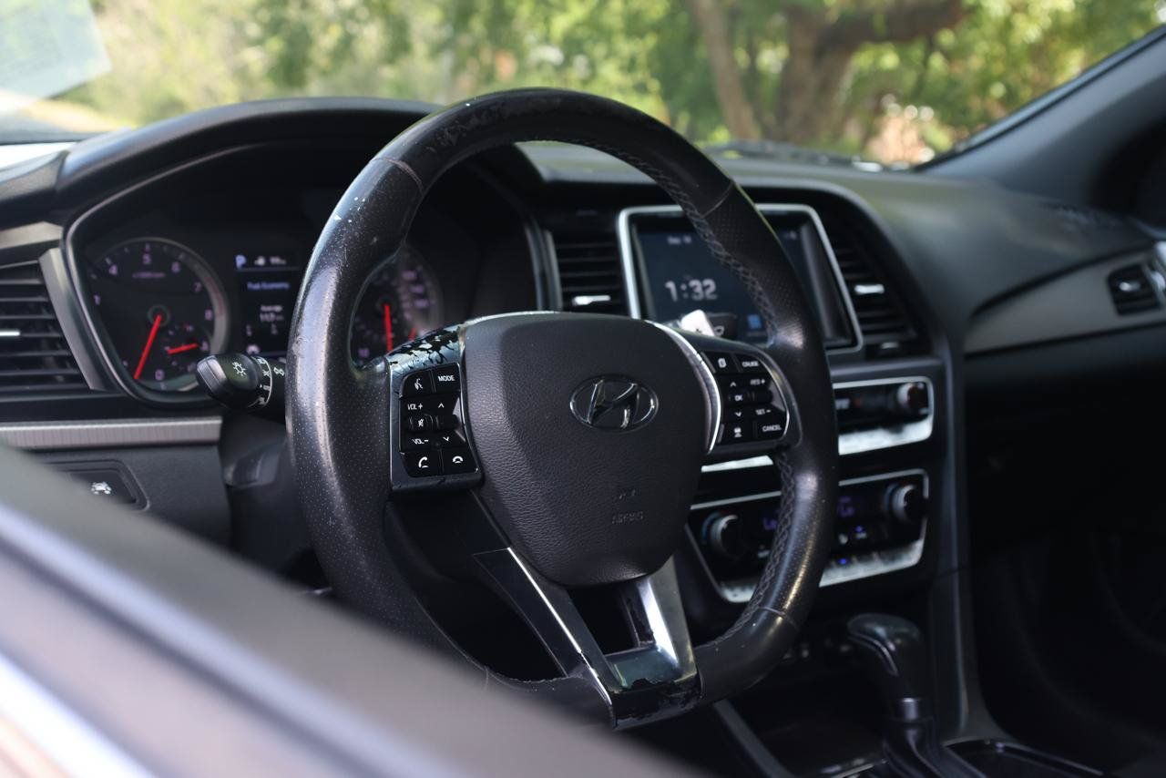 Used 2018 Hyundai Sonata Limited FWD image 10