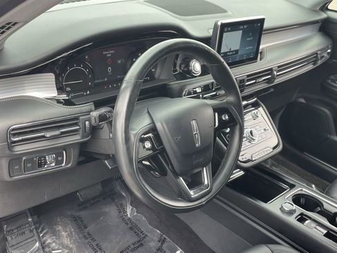 Certified 2022 Lincoln Corsair AWD image 23