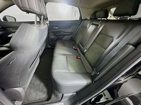 Used 2023 Nissan Ariya AWD image 27