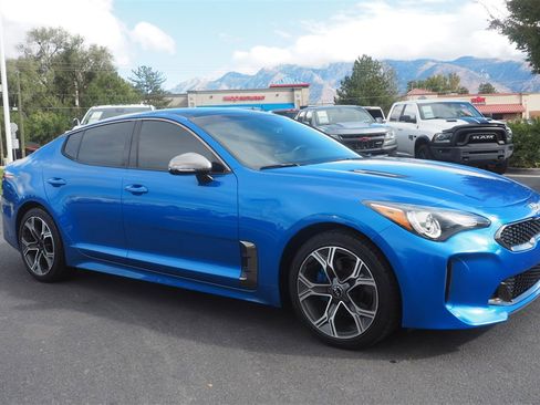 Used 2020 Kia Stinger GT-Line w/ Sun & Sound Package image 3