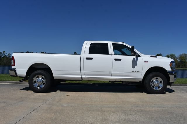 Used 2022 RAM 2500 Tradesman w/ Chrome Appearance Group AWD/4WD image 7