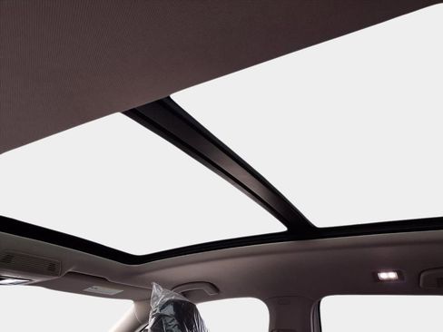 New 2026 Volkswagen Atlas Peak Edition image 16