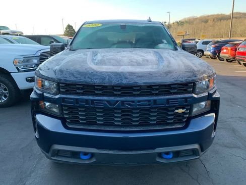 Used 2020 Chevrolet Silverado 1500 Custom w/ Custom Value Package AWD/4WD image 7