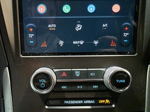 Used 2021 Ford Edge SEL w/ Cargo Accessory Package image 33