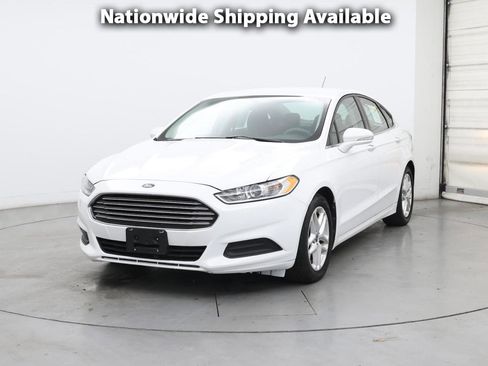 Used 2013 Ford Fusion SE image 1