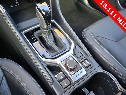 Used 2023 Subaru Forester Limited image 27