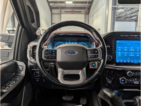 Used 2021 Ford F150 Lariat w/ Equipment Group 502A High AWD/4WD image 11