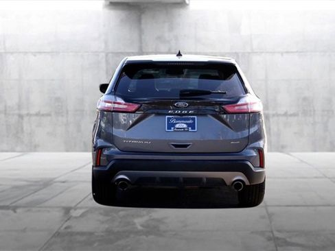 Certified 2024 Ford Edge Titanium image 6