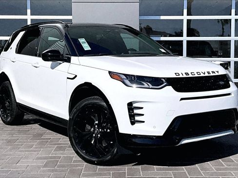 New 2026 Land Rover Discovery Sport Landmark AWD/4WD image 2