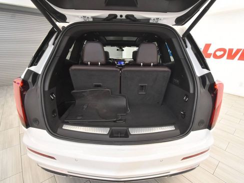 Used 2023 Cadillac XT6 Premium Luxury AWD/4WD image 38
