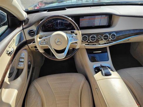 Used 2020 Mercedes-Benz S 560 Sedan image 11
