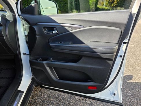 Used 2021 Honda Pilot Special Edition image 35