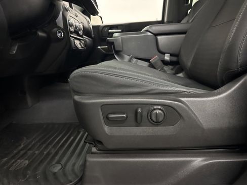 Used 2019 GMC Sierra 1500 SLE w/ SLE Value Package image 34