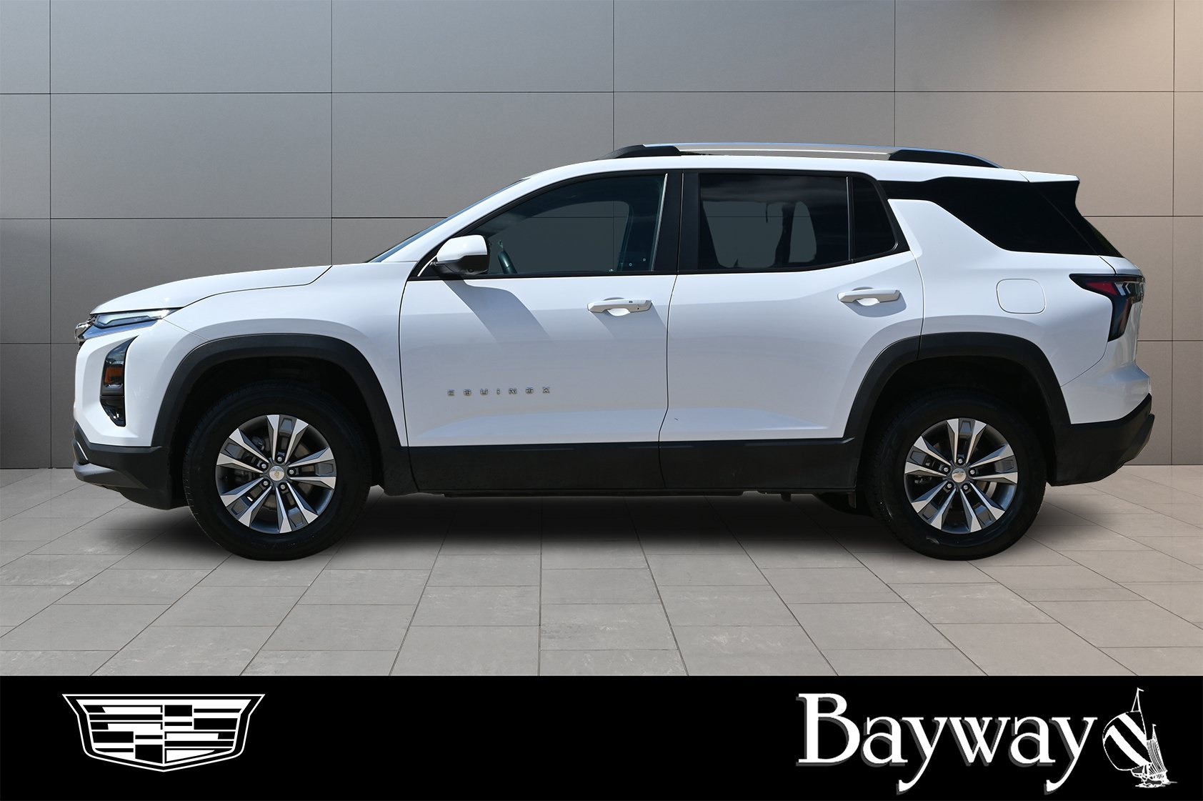 Used 2025 Chevrolet Equinox LT w/ Convenience Package II FWD image 5